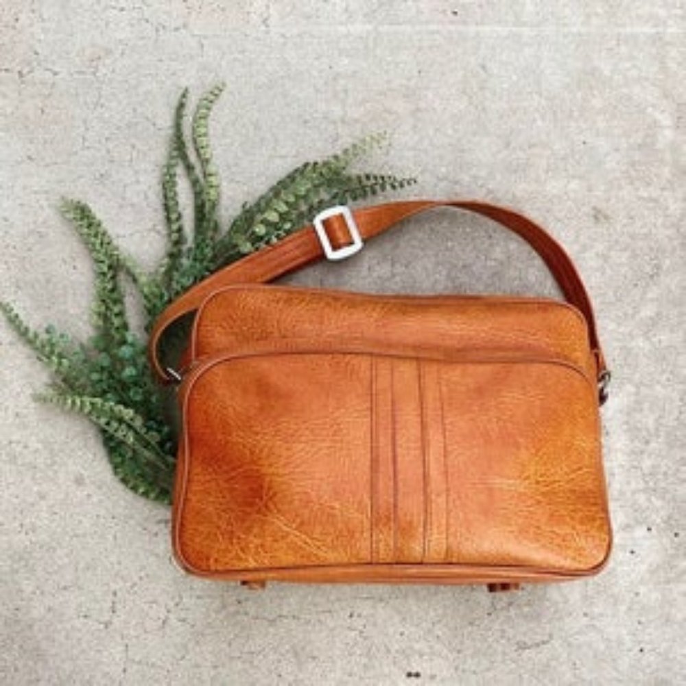 Rustic Small Duffle Faux-Leather Messenger Bag